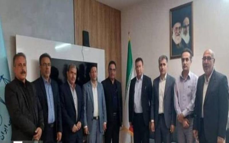 رئیس کل دادگستری استان بوشهر گفت: پس از ۲۰ سال، موانع قانونی ثبت بخشی از اراضی پارس جنوبی با تشکیل کارگروههای تخصصی در حال رفع است.